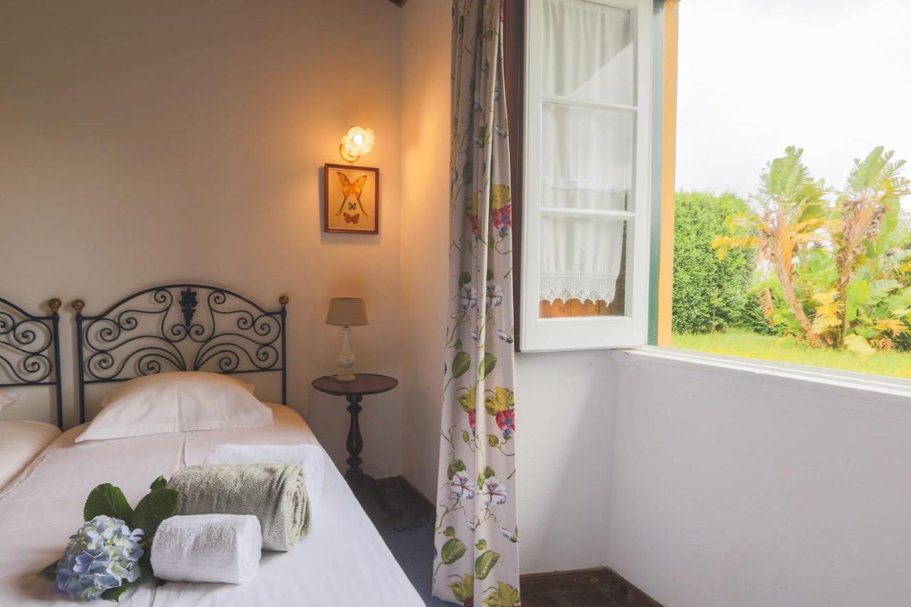 Domus Adepta Family W Garden Villa Furnas  Kültér fotó